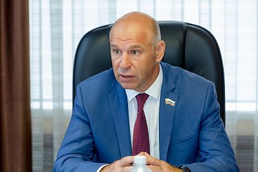 Освободить дорожников, строителей от лишней волокиты